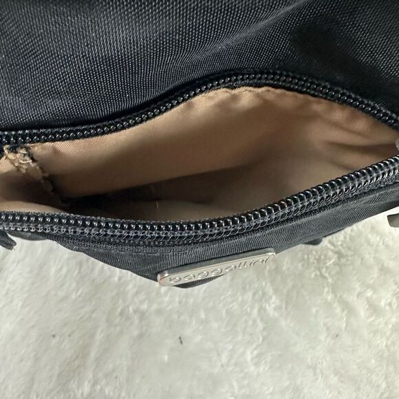 Baggallini Multicompartment Mini Crossbody Bag Purse Solid Black Nylon Travel - Picture 4 of 10